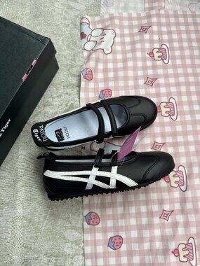 Onitsuka Tiger × Patou Black Leather Mary Shoes